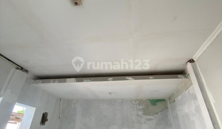 RUMAH BLM SELESAI RENOVASI, SUPER LUAS DI CLUSTER ELITE PUSPITALOKA BSD!