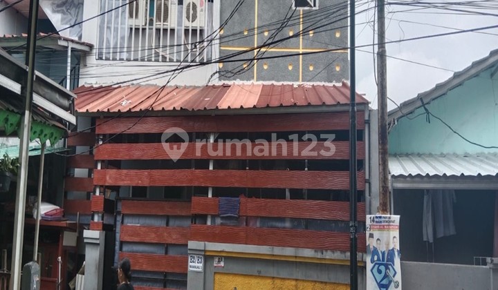 Productive Boarding House Motorcycle Access Kramat Senen Fully Furnished