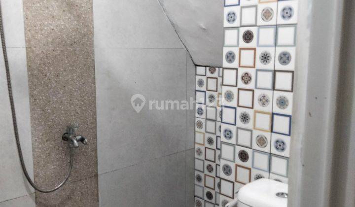 Rumah Secondary Tingkat Tengah Kota Depok Bisa Kpr  9