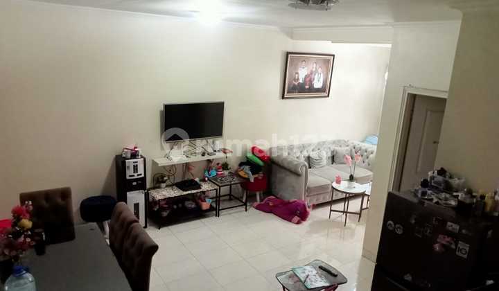 Raffles Hills Cibubur House Semi-Furnished Elite Area Raffles Hills Cibubur House Semi-Furnished Elite Area