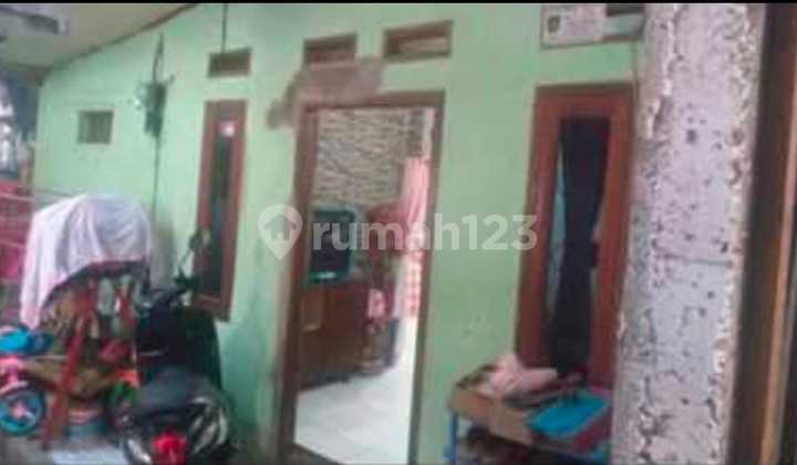 Rumah second akses motor  tengah kota Depok di Depok Timur