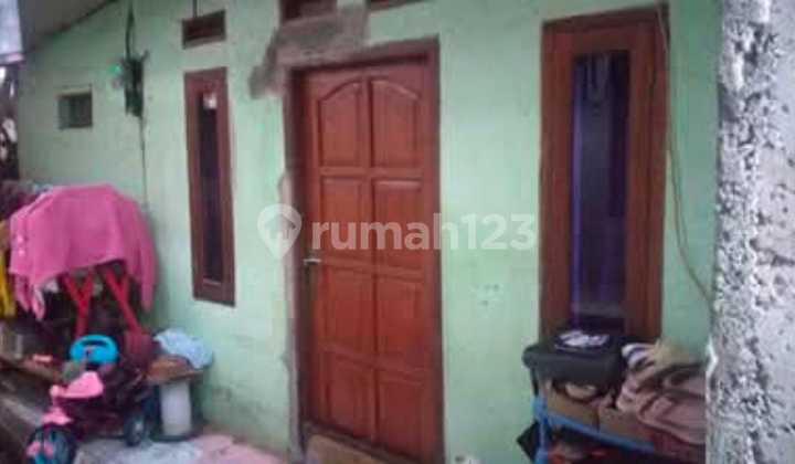 Rumah second akses motor  tengah kota Depok di Depok Timur