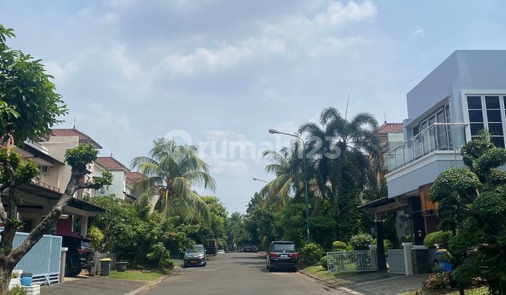 Sell Fast Luxury House Raffles Hills Cibubur 2