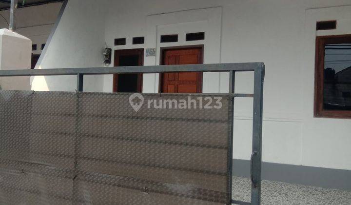 Rumah Taman anyelir 1 dalam perumah dekat st Depok 1