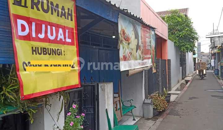 Rumah di Depok 2 Tengah Dekat Jl Raya Proklamasi Rumah di Depok 2 Tengah Dekat Jl Raya Proklamasi