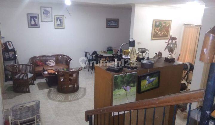 Dijual Cepat Rumah 2Lt Dalam Komplek Raffles Hills Cibubur  2