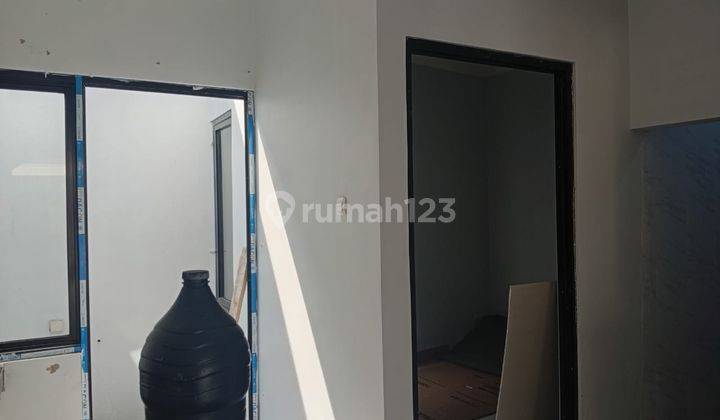 Di kontrakan Rumah baru ready 3 unit Kalimulya Depok 2