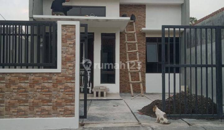 Bu Rumah Cantik Siap Huni Cash 500jutaan di Kalibaru Cilodong 1