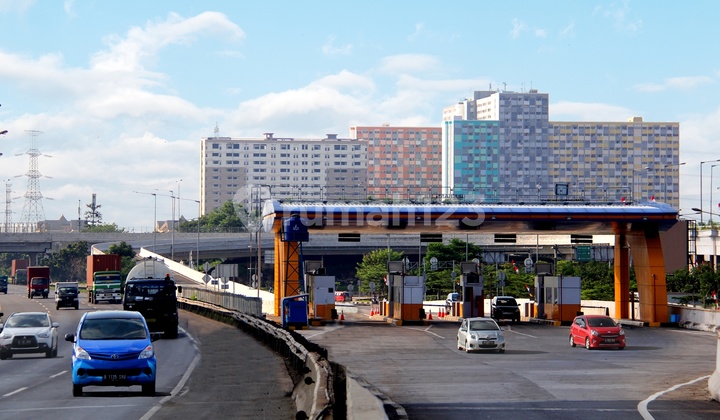 Sold Cheap and Fast East Sentra Apartment Unit Newly Furnished Sold Cheap and Fast East Sentra Apartment Unit Newly Furnished