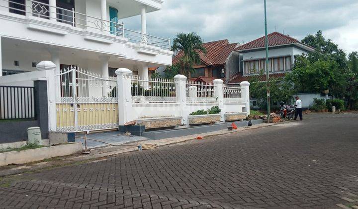 Dijual Cepat Rumah 2Lt Dalam Komplek Raffles Hills Cibubur  1