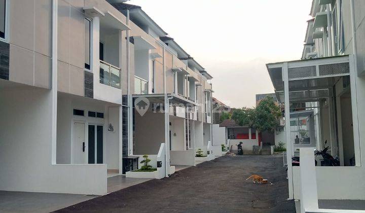 Rumah 2Lantai Murah di Matraman,Jakarta timur 5