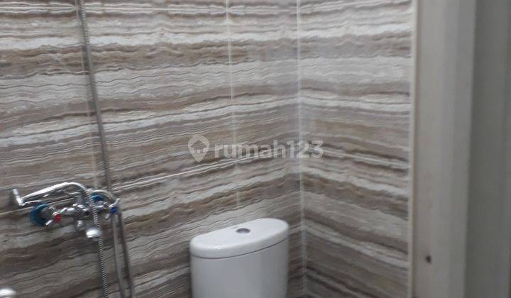 Rumah 2Lantai Murah di Matraman,Jakarta timur 15