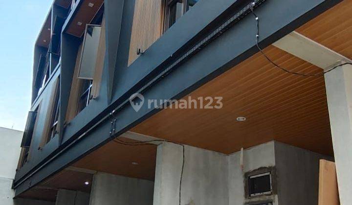 Rumah Mewah Dekat Rs Islam Jakarta Pusat 1