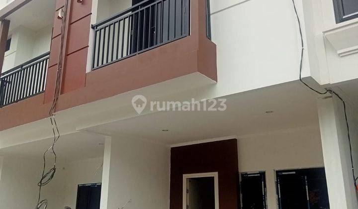 Rumah Mewah Dekat Itc Cempaka Mas Jakarta Pusat 1