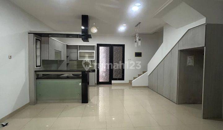 Best Price Dijual Rumah Casajardin, Lt.102m2, Furnished 2