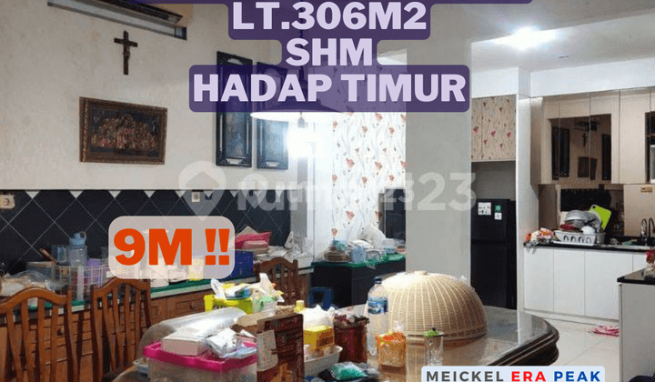 Dijual Rumah di Jatinegara, Lt. 306m2, Shm, Hadap Timur 1