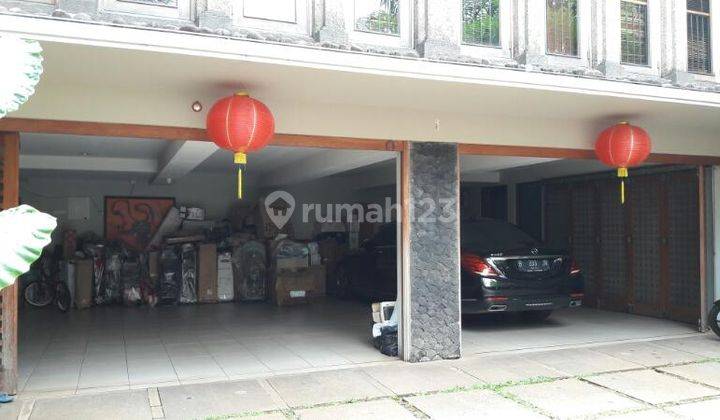 Dijual Rumah Mewah Permata Buana, Lt. 500m2, Hadap Selatan 2