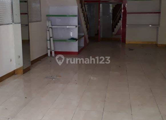 Dijual Ruko Gandeng Daerah Pintu Air, Lt.135m2, 4.5 Lantai 2