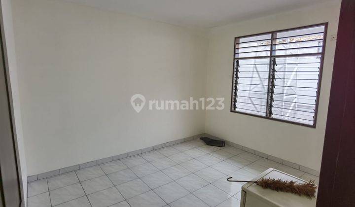 BISA KPR!! DIJUAL Rumah Taman Aries, Lt.200m2, Shm, Hadap Timur 2