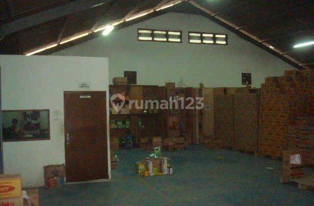 Lokasi Strategis Dijual Kantor+gudang, Lt.3198m2, 4 Lantai 2