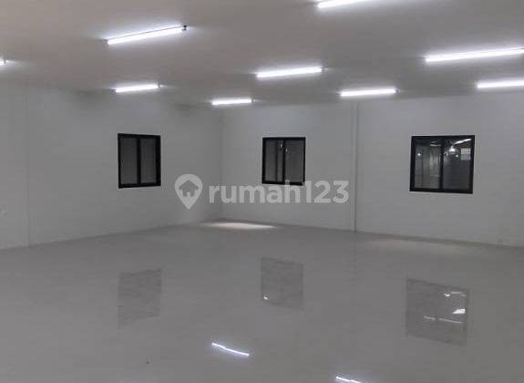 Lokasi Startegis! DISEWA Gudang di Balaraja, Lt.1600m2, Hadap Selatan 2