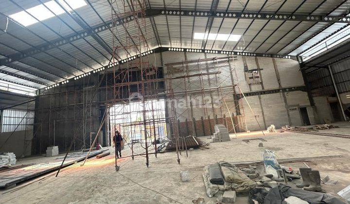 Lokasi Startegis Disewa Gudang Cipondoh, Lt.1600m2, Hadap Tenggara 2