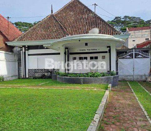 RUMAH KOLONIAL ORO-ORO DOWO 2
