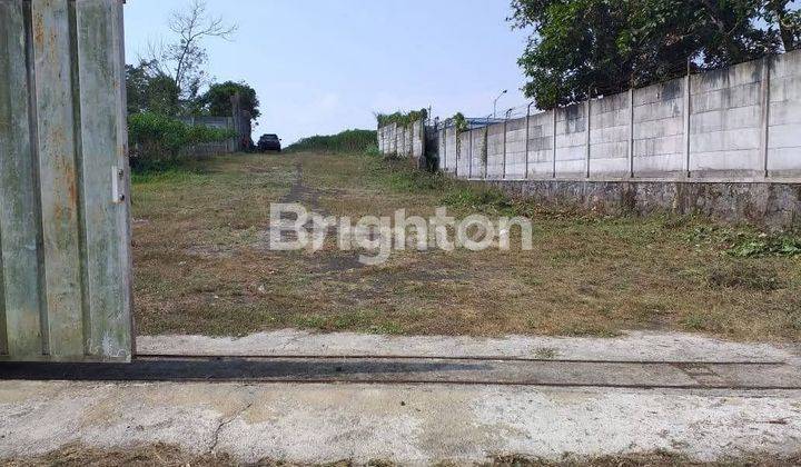 Dijual Tanah Matang Berpagar Di Yonkav 2