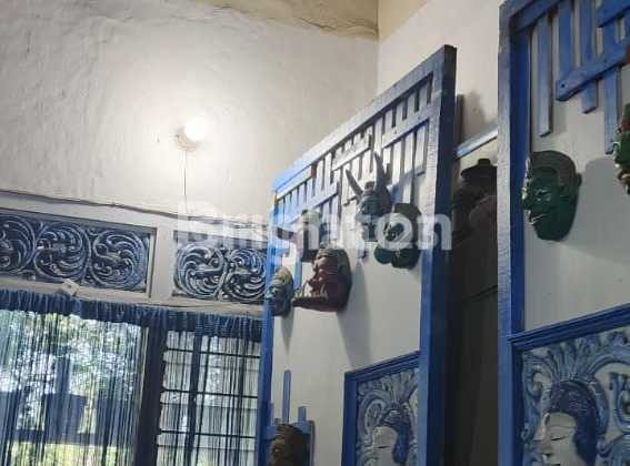 Rumah HOOK BUNGA-BUNGA Kota, Malang 2