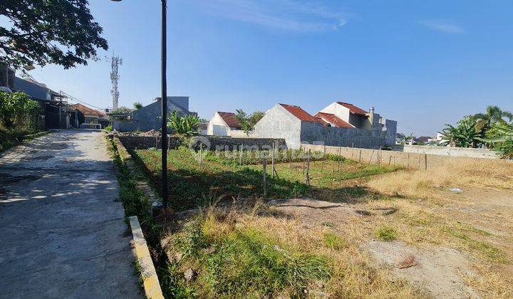 Dijual Tanah Kotak 150m2 Siap Bangun Di Daerah Gegerkalong Akses Jalan 2 Mobil  2