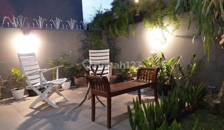 Rumah Asri Pondasi 2 Lantai Lt.167m² Dekat Gegerkalong Bandung 2