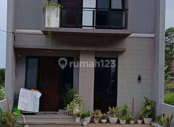 Dijual Rumah 2 Lantai Dekat Terminal Cicaheum View Cantik 1