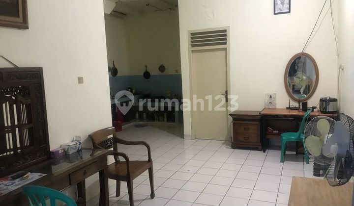 Rumah Tanjung Duren Selatan 2,5 Lantai Dijual Cepat Cocok Untuk Kosan 2