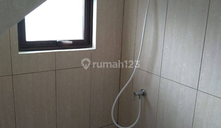 Lavon swancity perumahan disewakan 2 lt akses tol cikupa 2