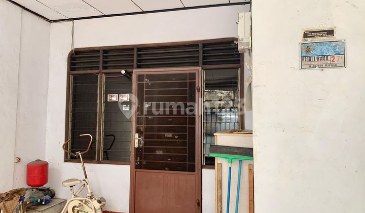 Rumah di mangga besar 2 dijual 1,5 lantai daerah jakarta barat hadap selatan uk 6x12,5m2  2