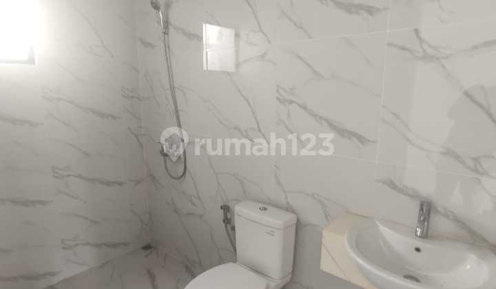 Lavon House Citrine Cluster For Sale Or Rent Unfurnished 2