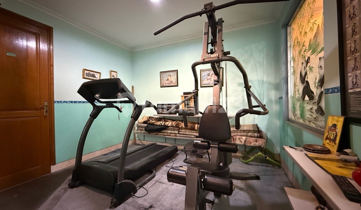 Need@Quick Sale 4-Story House Ready to Occupy Pluit North Jakarta