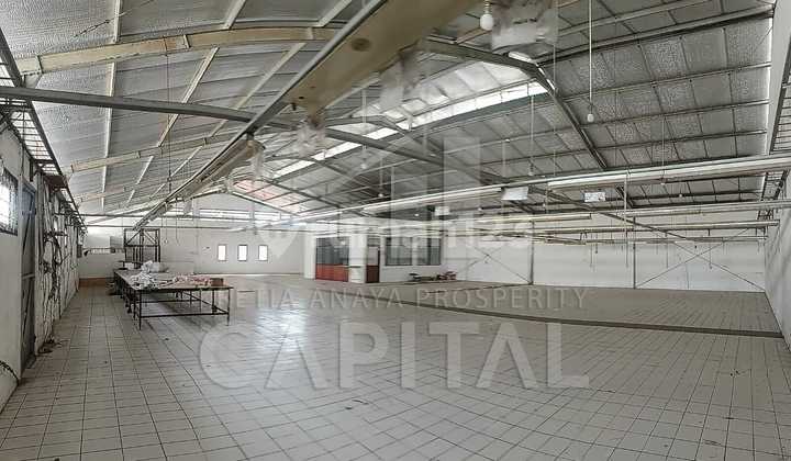 Production Warehouse Ex Garment Ready to Use in Kopo Bandung