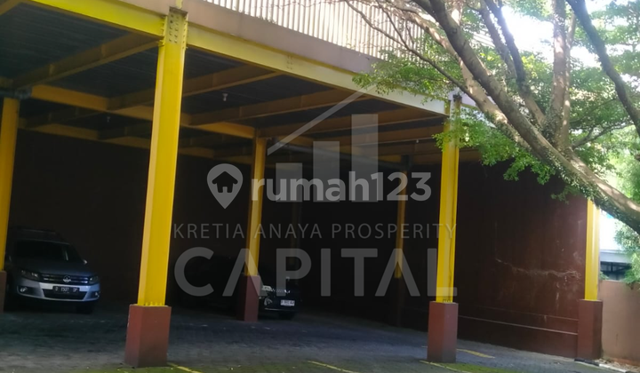 Ready-to-Use Building with Spacious Parking and Prime Strategic Location on Sutami Mainroad, Pasteur Wing Ready-to-Use Building with Spacious Parking and Prime Strategic Location on Sutami Mainroad, Pasteur Wing