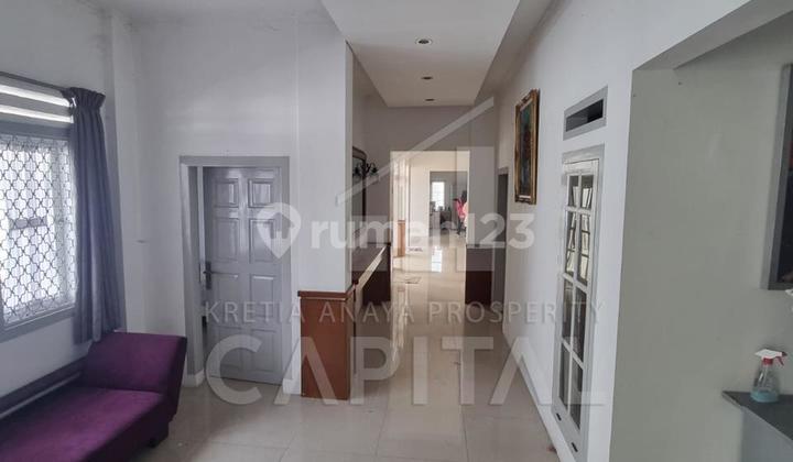 Beautiful House Suitable for Villa or Guest House on Tasikmalaya Main Road