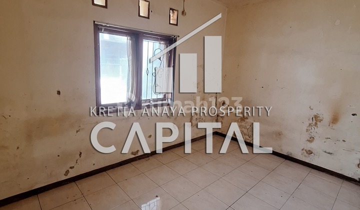 Worth the Price Permata Kopo 1 House With a Sufficiently Wide Road Row 2