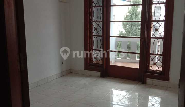 FOR RENT READY-TO-OCCUPY HOUSE IN GADING RESIDENCE, KELAPA GADING, NORTH JAKARTA