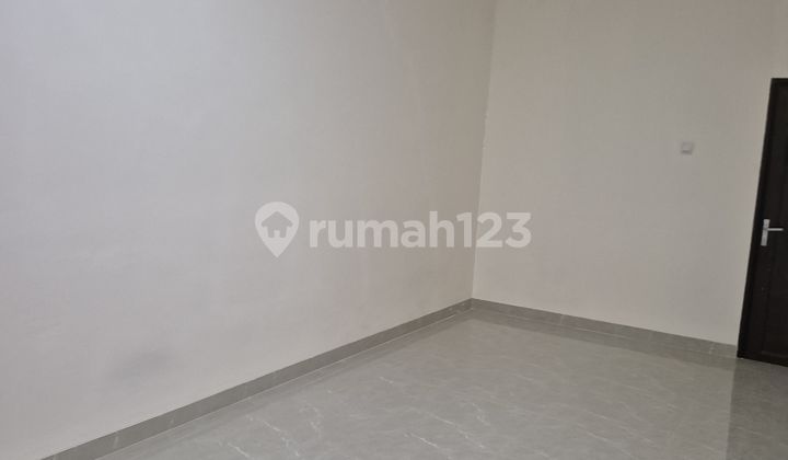 Dijual rumah baru cantik, bagus, rapi, siap huni di Janur Hijau. Kelapa Gading Jakarta Utara 2