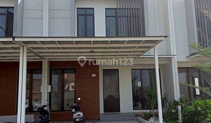 Dijual Rumah 2lantai di Cluster Shinano Jgc Jakarta Timur 1