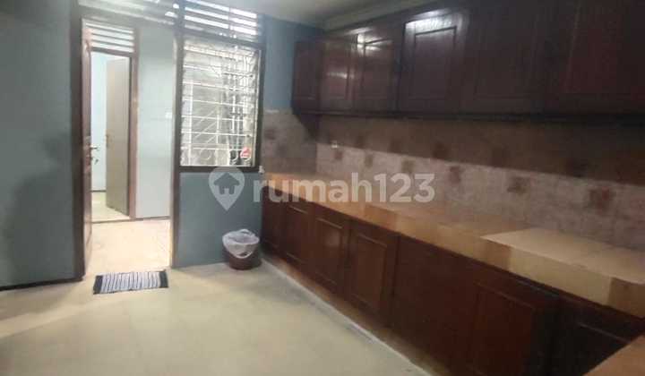 Disewakan Rumah siap huni di Kayu Putih Utara, Jakarta timur.