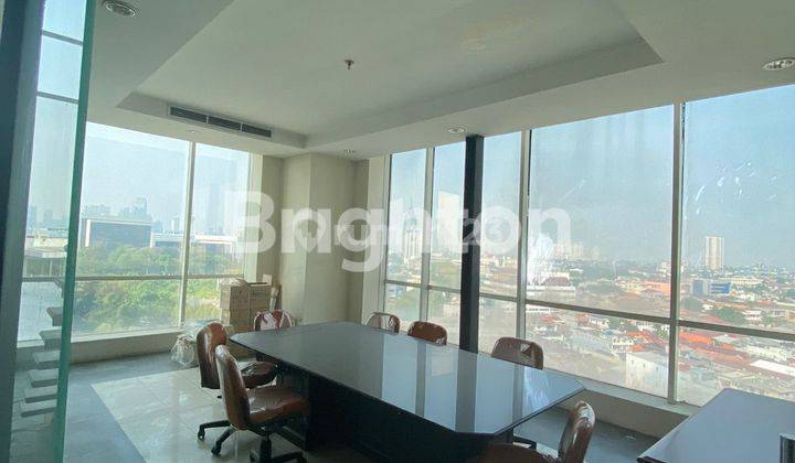 APARTMENT GRAND SLIPI  TOWER JAKARTA BARAT 2 UNIT GANDENG LANTAI 10 1