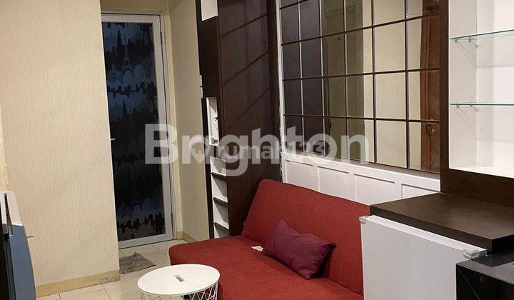 APARTMENT GREEN PARK VIEW JAKARTA BARAT, VIEW POOL & CITY 1