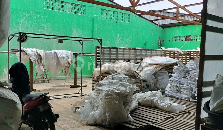 Warehouse for Sale in North Cimahi, Cipageran, Single-Axle Access Warehouse for Sale in North Cimahi, Cipageran, Single-Axle Access