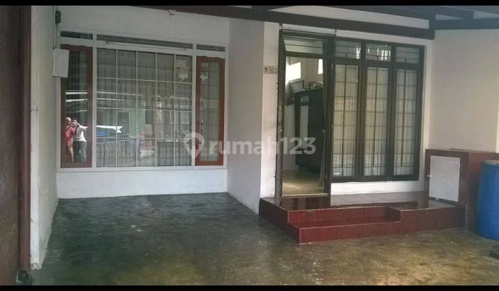 Rumah 2 Lantai Sarijadi Tengah Kota Bandung Shm Hadap Selatan 1