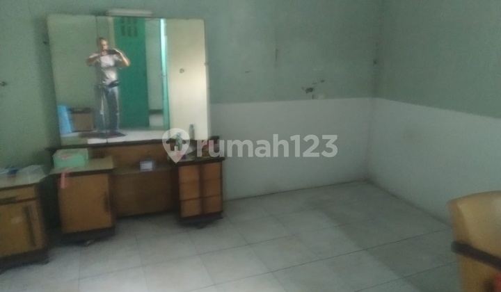 Rumah Hitung Tanah 1 Lantai Jalan Utama Bandung 2